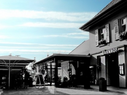 照片: Bahnhof M&amp;uuml;nstertal